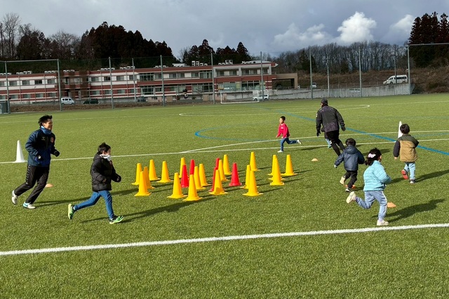 2月1日(日) 芝生の上でおもいっきり体を動かそう！の実施報告 
